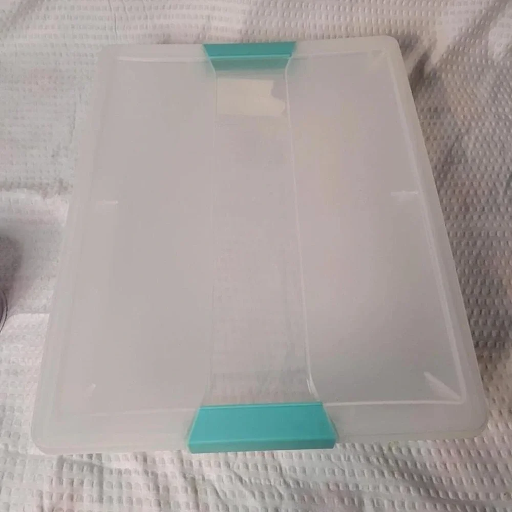 Sterilite Clip Box Clear Storage‎ Container Teal Latches 1963LAB86 14x11x3.25